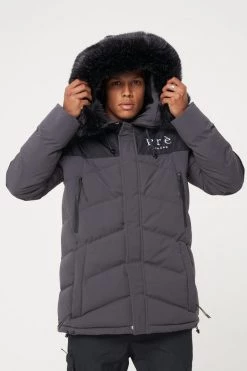 AW21 JACKETS & COATS Fargo Jacket - Charcoal Grey/Black